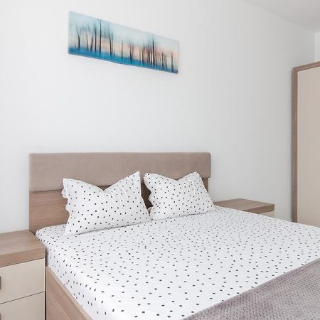 Riverside Retreat Oradea Dış mekan fotoğraf